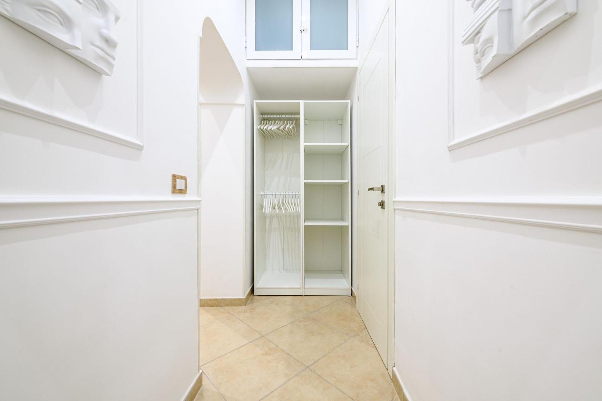 Giordano Suite Center Napoli Esterno foto