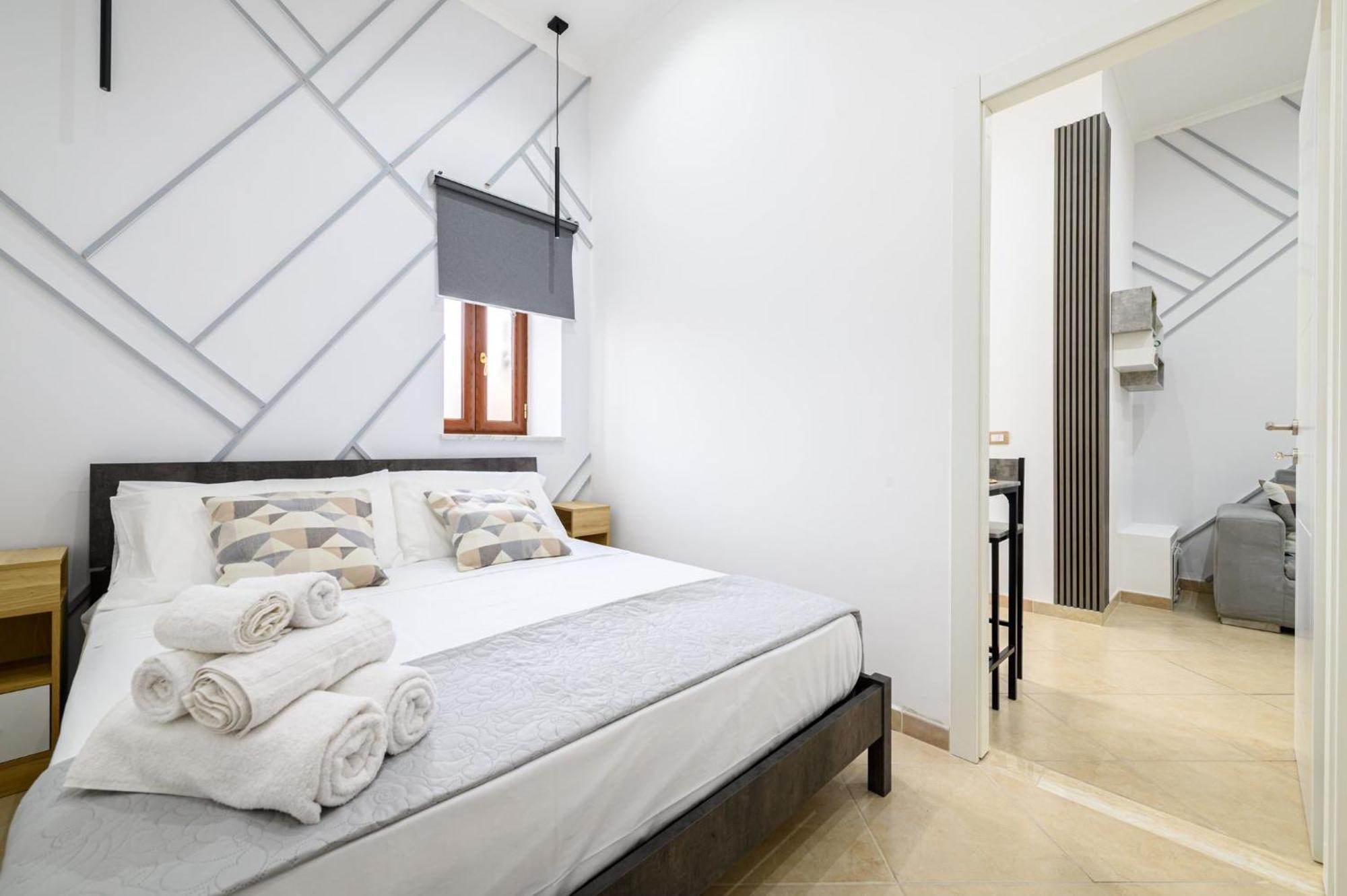 Giordano Suite Center Napoli Esterno foto