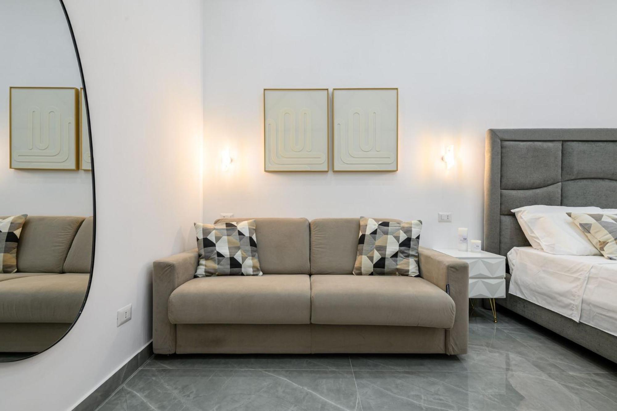Giordano Suite Center Napoli Esterno foto