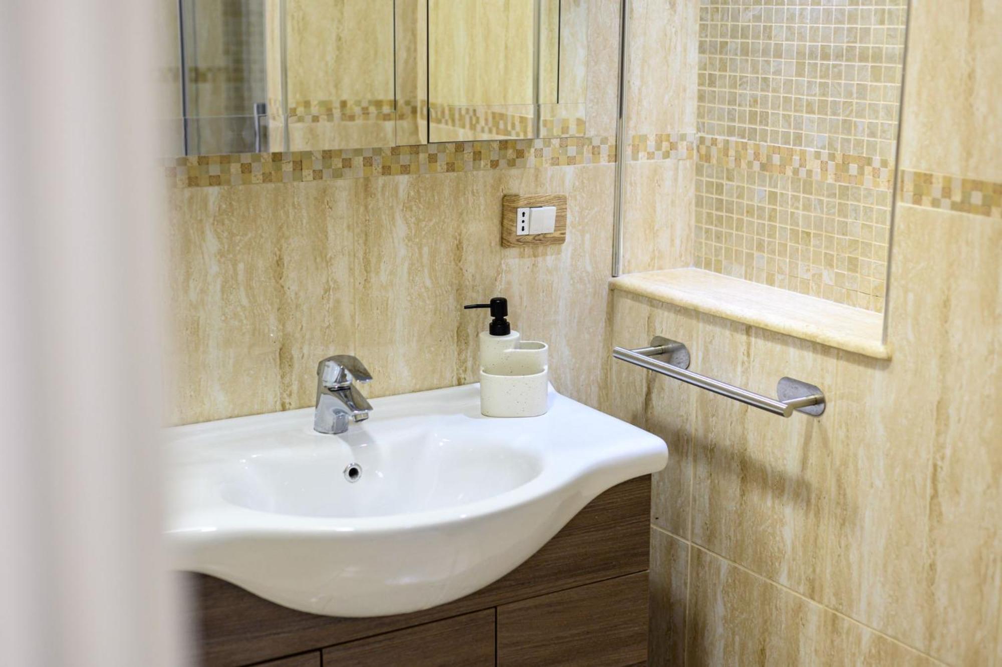 Giordano Suite Center Napoli Esterno foto