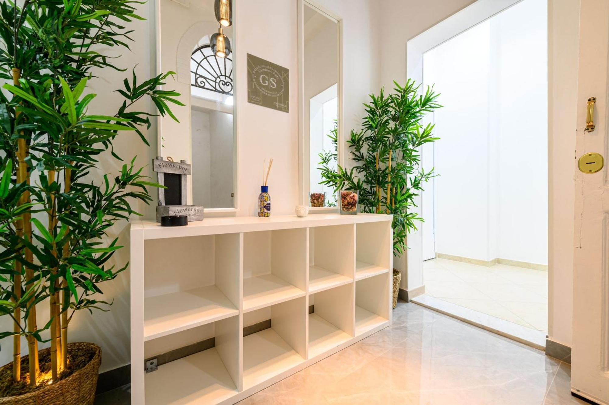 Giordano Suite Center Napoli Esterno foto
